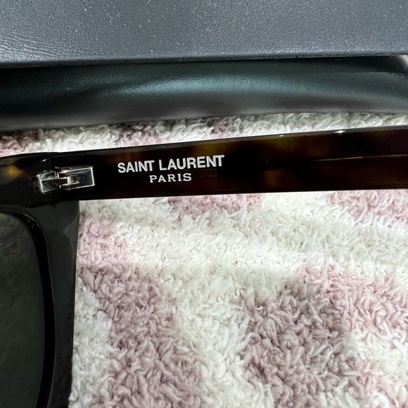 Saint Laurent Kate Sunglasses - Picture 6 of 8